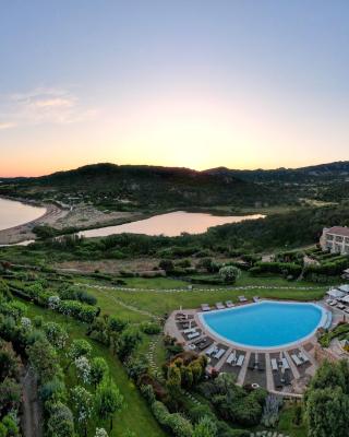 L'Ea Bianca Luxury Resort