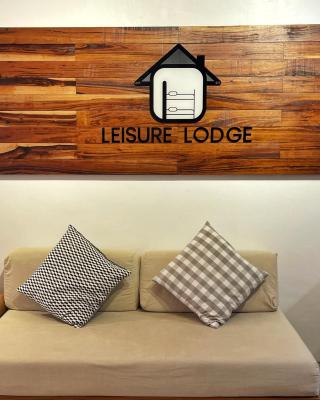 Leisure Lodge