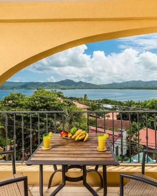 Newly remodeled unit in Flamingo with sweeping ocean views from big terrace