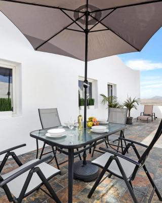 Home2Book Charming Apartment Teguise, Terrace