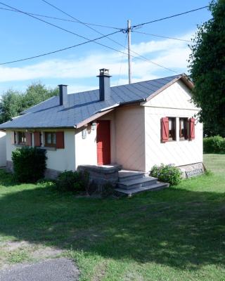 Petit chalet de montagne avec espace extérieur