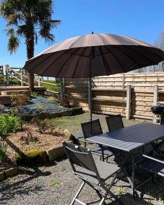 Maison chaleureuse avec terrasse et vue baie