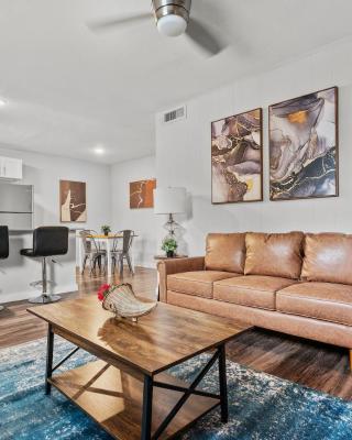 Evonify Stays - Hyde Park Apartments - UTEXAS