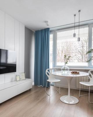 Apartament Bielany 3 min from metro with 5-meals per day customisable diet catering and free parking