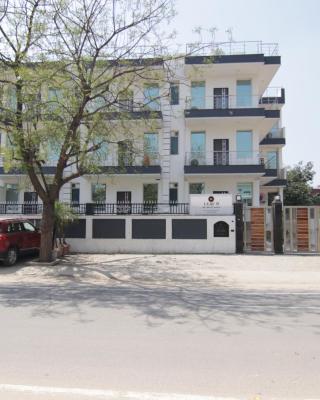 Hotel Leaf 9, Cyber City near Ambience Mall