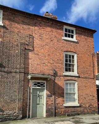 Hurdley House-Georgian Town House