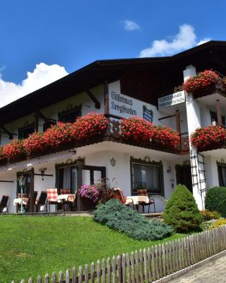 Ferienwohnung-Susanne-im-Gaestehaus-Bergfrieden