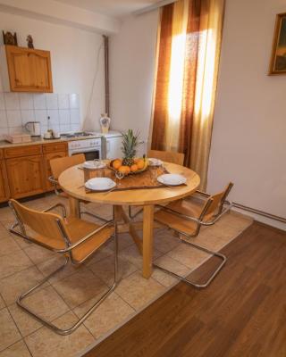Apartmani Lazić