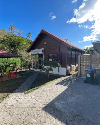Le Gaspardo , 2 chambres climatisées , à 2 mins à pied de la plage , wifi , jardin clos, parking ,sans vis-à-vis