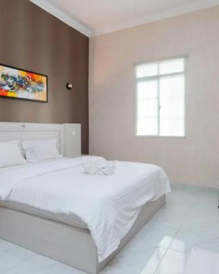 Hotel 78 Parapat Mitra RedDoorz