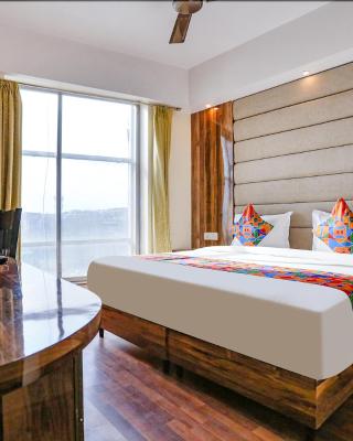 FabExpress Kapashera Residency Near IGI Airport New Delhi