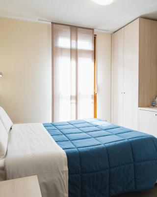 Parini Hotel
