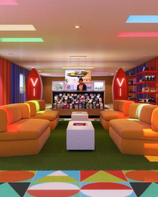 Americana Motor Hotel