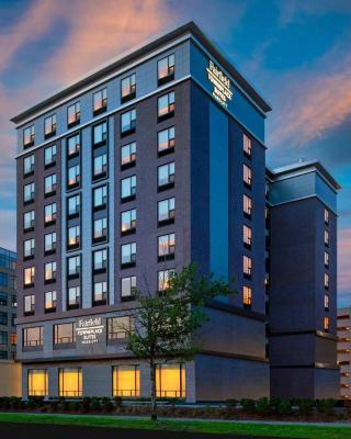 Fairfield by Marriott Inn & Suites Boston Medford