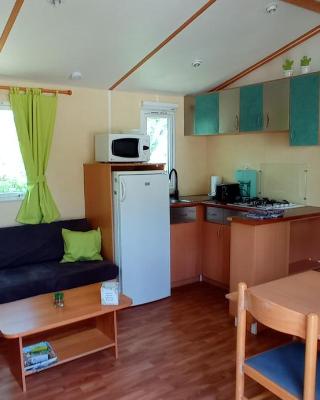 CAMPING LE BEL AIR Mobil home L'OLIVIER 4 personnes