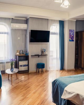 Legend Hotel