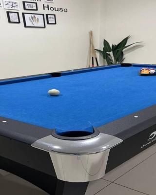 Moca 18pax Ipoh with Pool Table