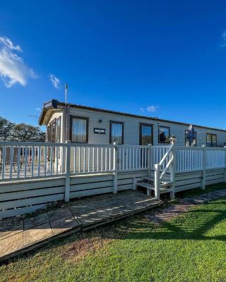 4 Berth Caravan With Decking And Wifi At Carlton Meres In Suffolk Ref 60010k