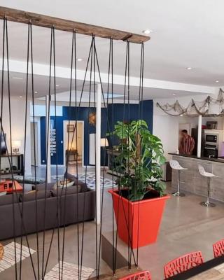 Dinard : loft de 175 m² - à 150 m de la plage