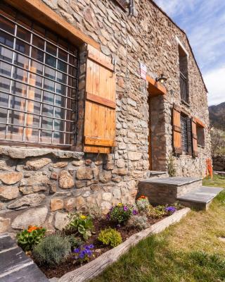 Casa rústica la Borda de la Munda.