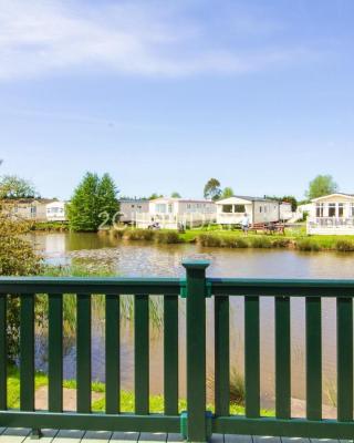 Fantastic Caravan With Stunning Lake Views At Southview Holiday Park Ref 33002ml