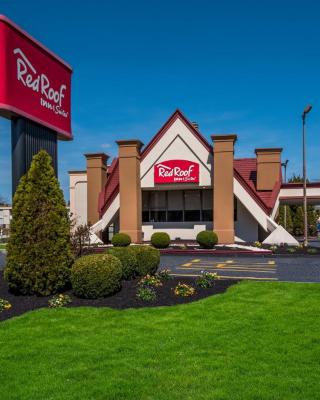 Red Roof Inn and Suites Newark - University