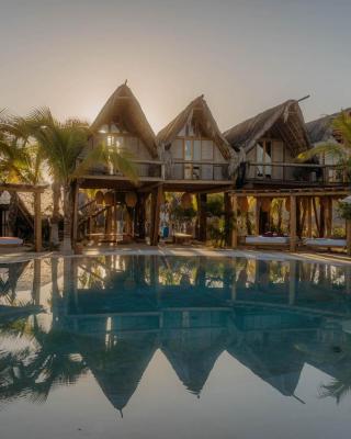 Baja Nomads Hotel - Adults 15 Plus