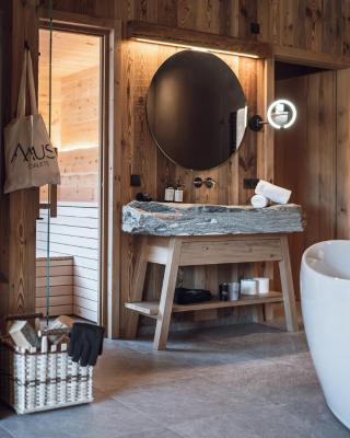 Amus Chalets Dolomites - Luxury Chalets South Tyrol