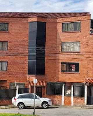 Departamento en Cuenca, 3 Habitaciones y parqueo gratis