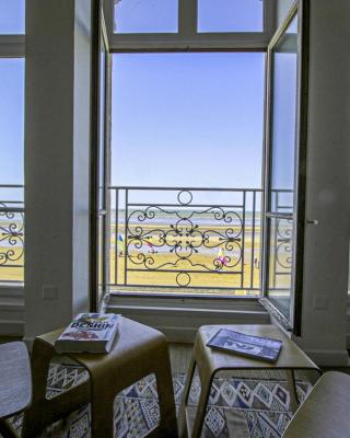 Panoramic Mulberry Beach plendid family apartment