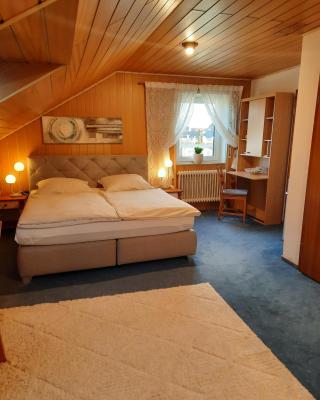 Privatzimmer in Augsburg-Haunstetten