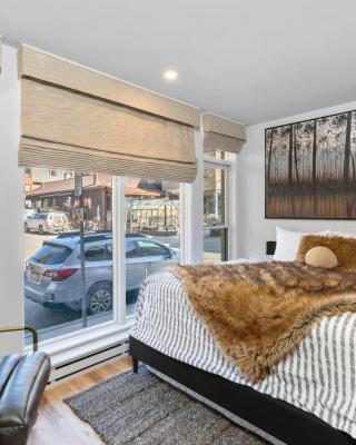 Most Luxurious1Br in town And steps to the Gondola