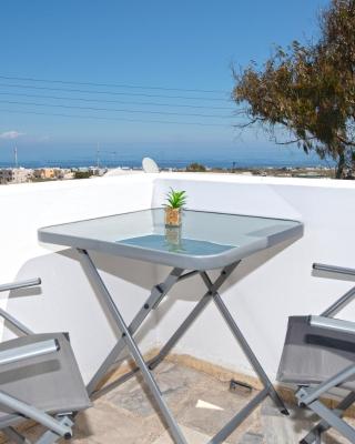 Thira Santo Apartments