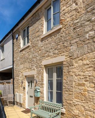 Beautiful Honeycomb Cottage in heart of Cotswolds