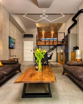 Industrial-style 2BD Loft with Parking Spot