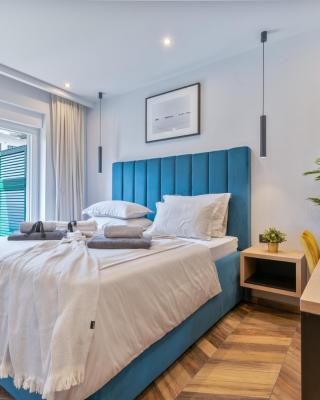 West Coast Deluxe Rooms