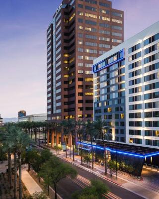 AC Hotel by Marriott Phoenix Downtown
