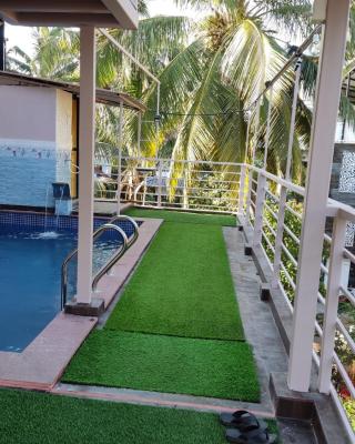 Bliss Holiday In