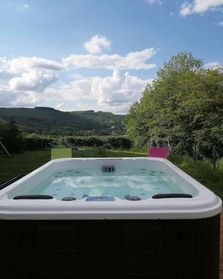 Le belvédere Mouxois, SPA privatif, vue Morvan
