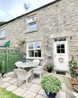 Impressive 3 bed cottage by the river in Stanhope