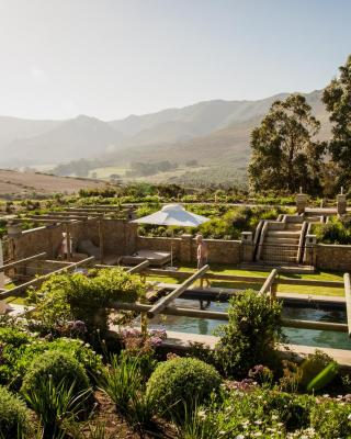 Stanford Valley Country Lodge