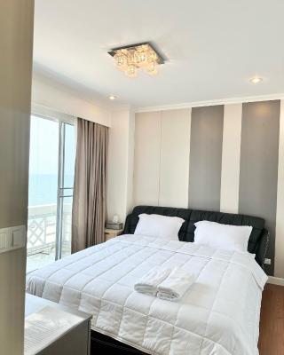บ้านชายทะเล ที่พักติดทะเล ระยอง หาดแสงจันทร์