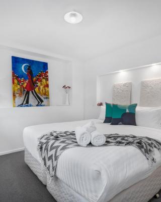 Cosy Cottesloe - Mount Wellington View - Free Parking - Free WIFI