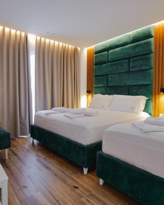 HOTEL RENATO