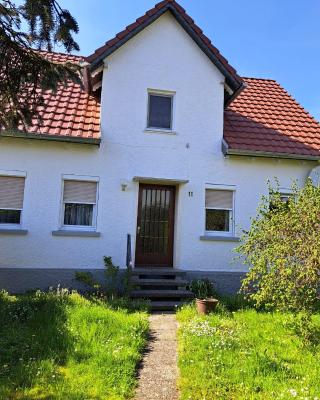 Gästehaus Six Inn mit Gemeinschaftsküche bis 6 Personen