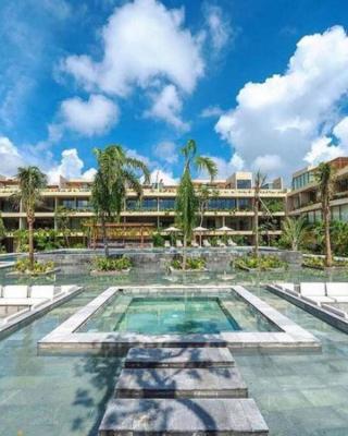 Suite de lujo, Alberca, GYM, Jacuzzi en areas comunes