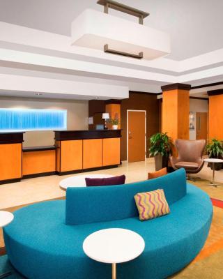 Fairfield Inn & Suites-Washington DC