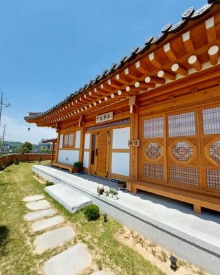 Jeongga Hanok