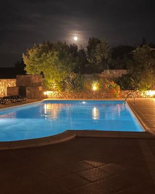 Hotel Villaggio Ristorante Pizzeria Museo TANIT