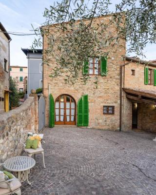 Lajatico Rentals - Casa di Alice nel Borgo